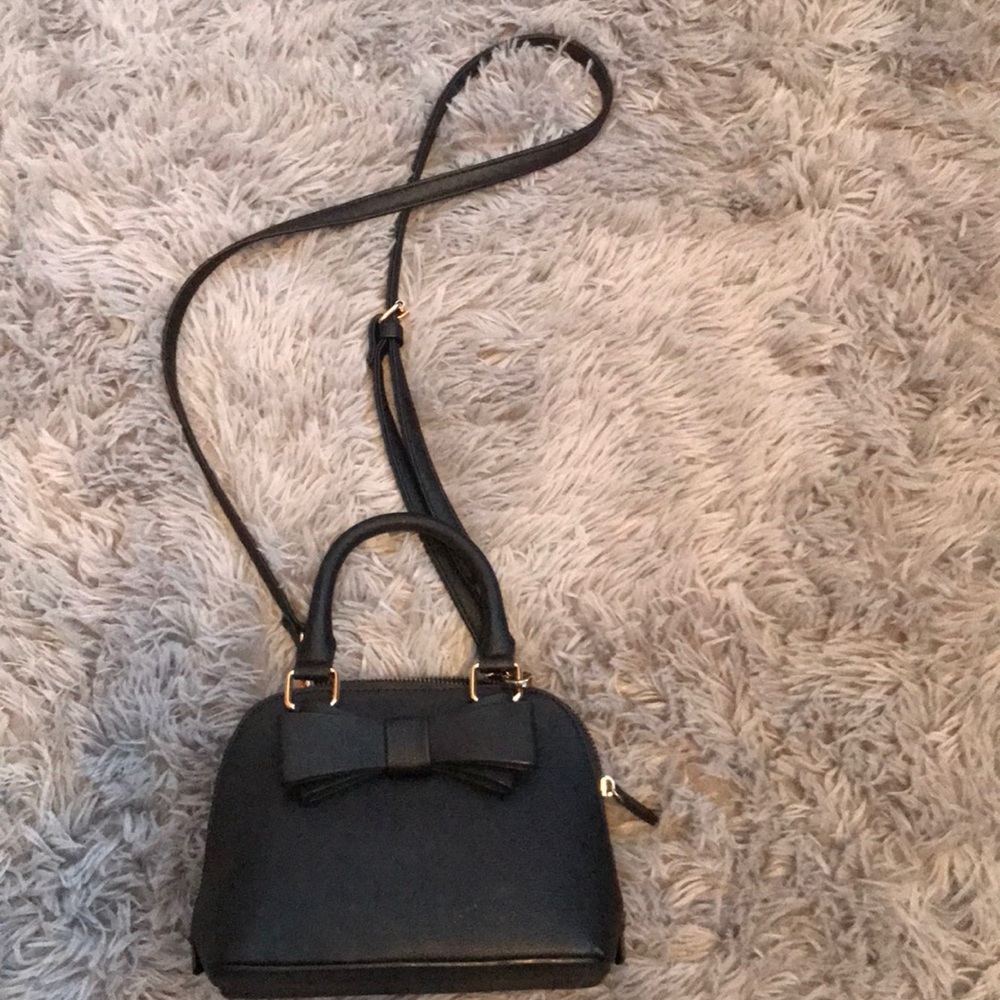 small black purse